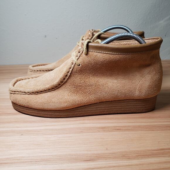Men's 9.5 Suede Leather Moccasin Style‎ Casual Ankle Shoe Tan Made in Spain
